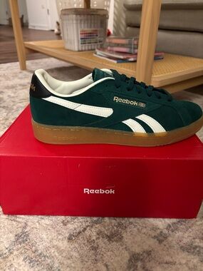 Reebok Men's Dark Green Suede Sneakers with White Stripes and Gum Sole